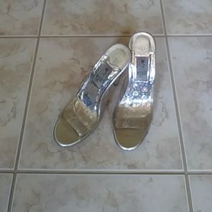 🌹Wild Rose clear heels🌹